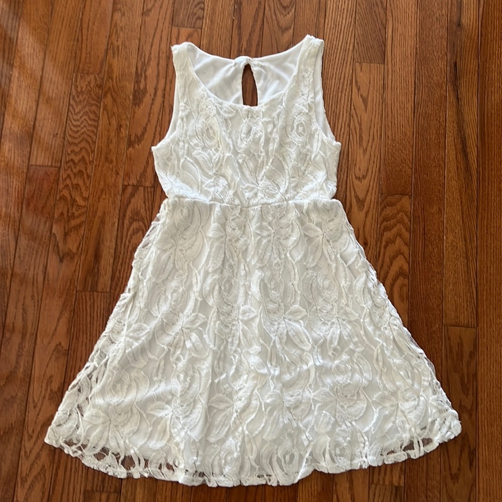 White Lace dress Small